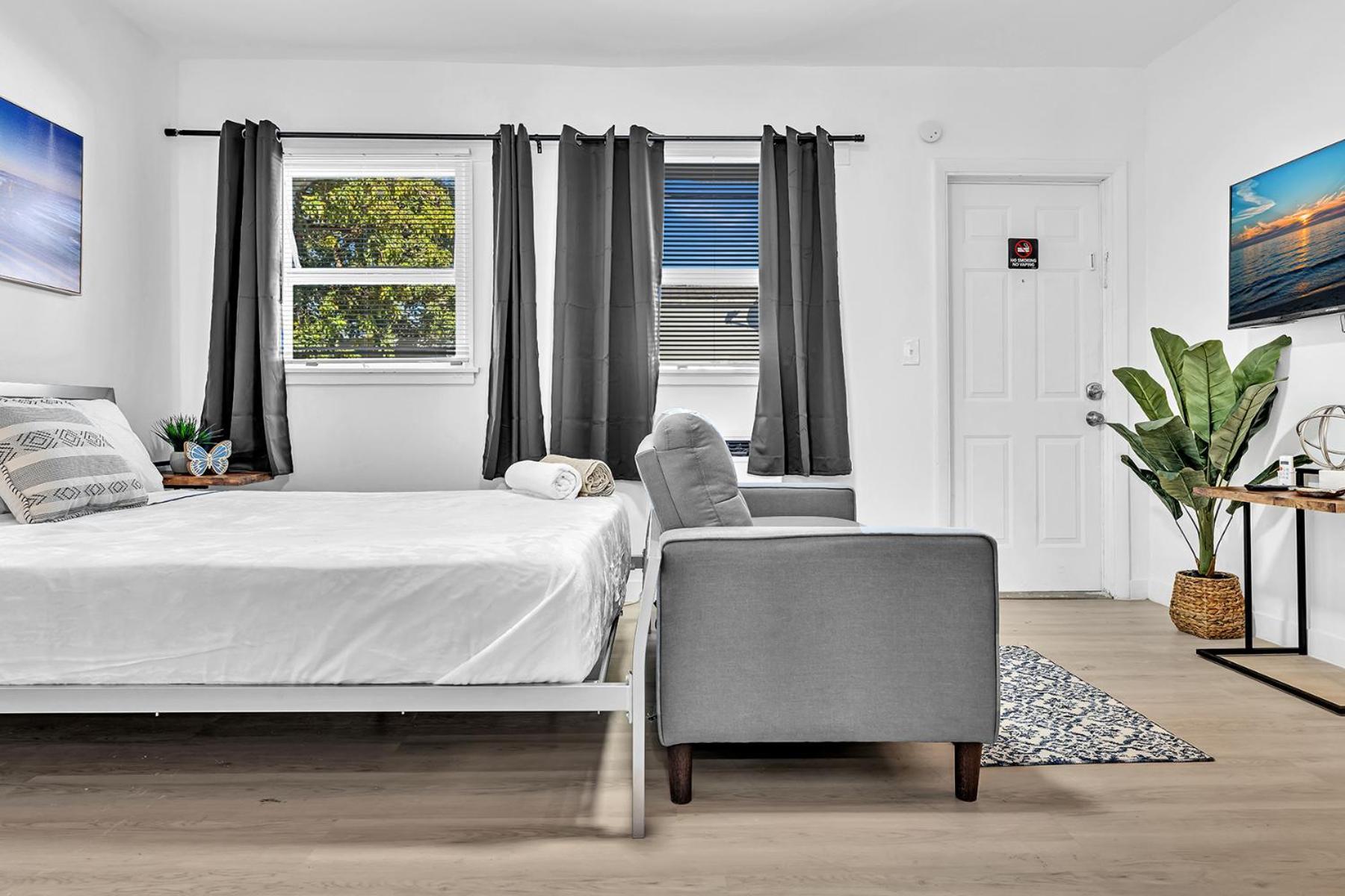 Young Circle & Hollywood Blvd Posh Studio Suite Εξωτερικό φωτογραφία