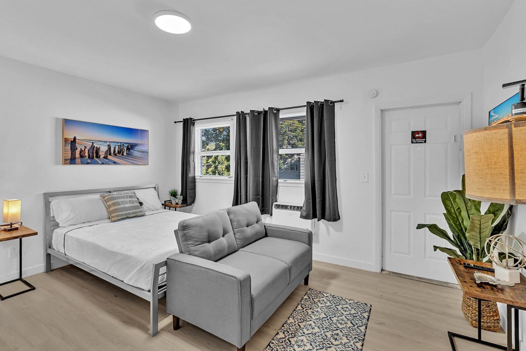 Young Circle & Hollywood Blvd Posh Studio Suite Εξωτερικό φωτογραφία