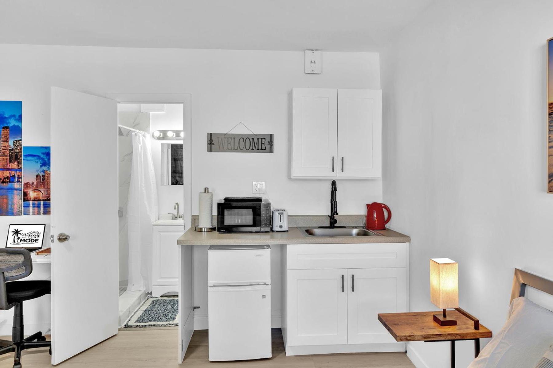 Young Circle & Hollywood Blvd Posh Studio Suite Εξωτερικό φωτογραφία