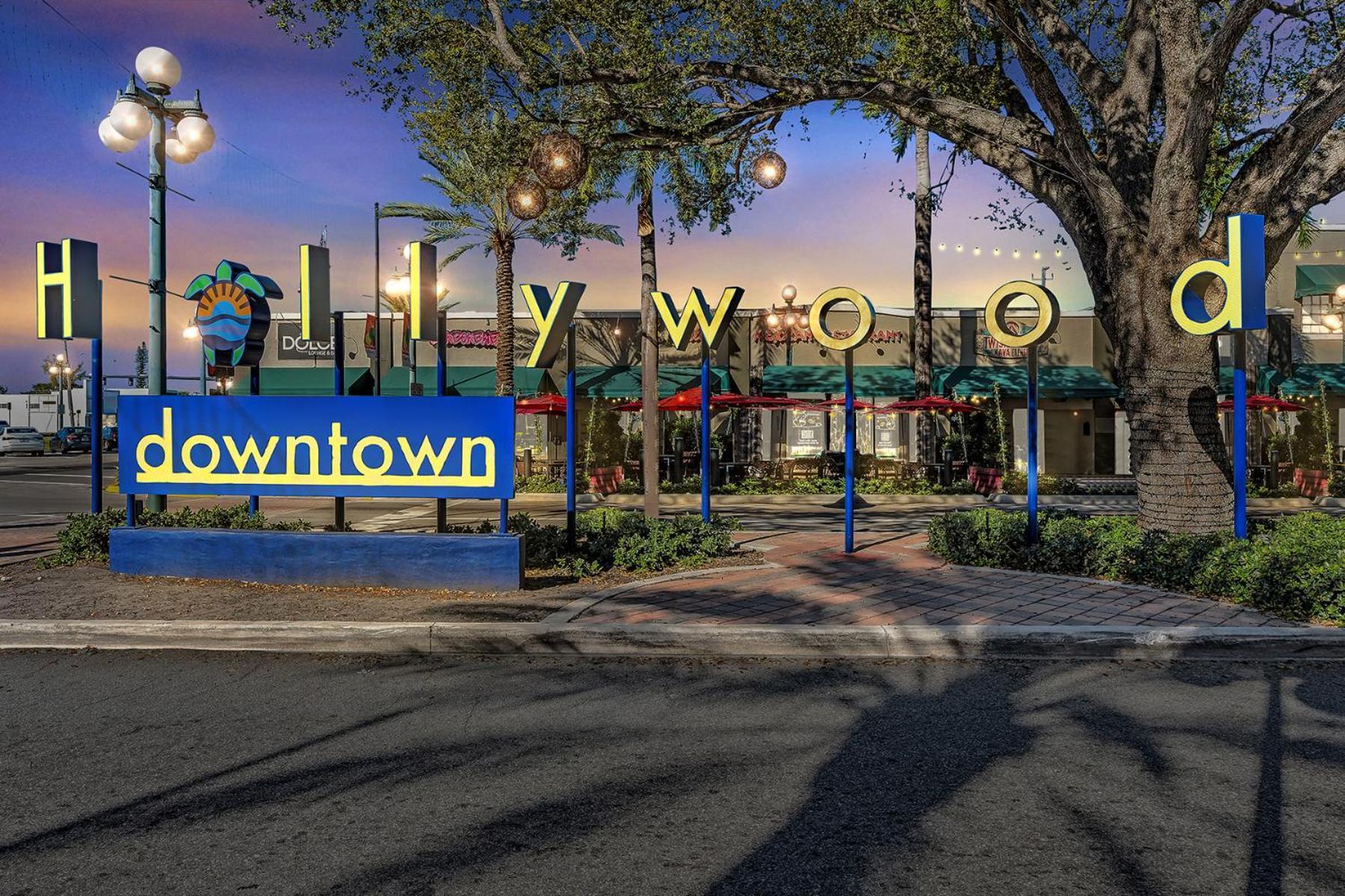 Young Circle & Hollywood Blvd Posh Studio Suite Εξωτερικό φωτογραφία