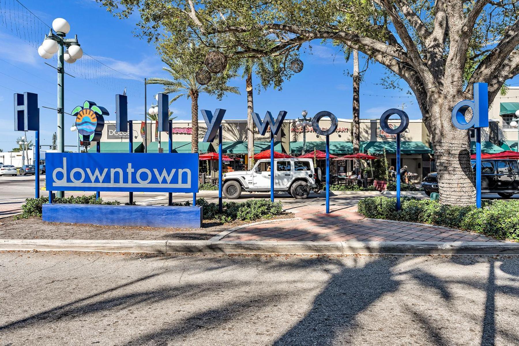 Young Circle & Hollywood Blvd Posh Studio Suite Εξωτερικό φωτογραφία
